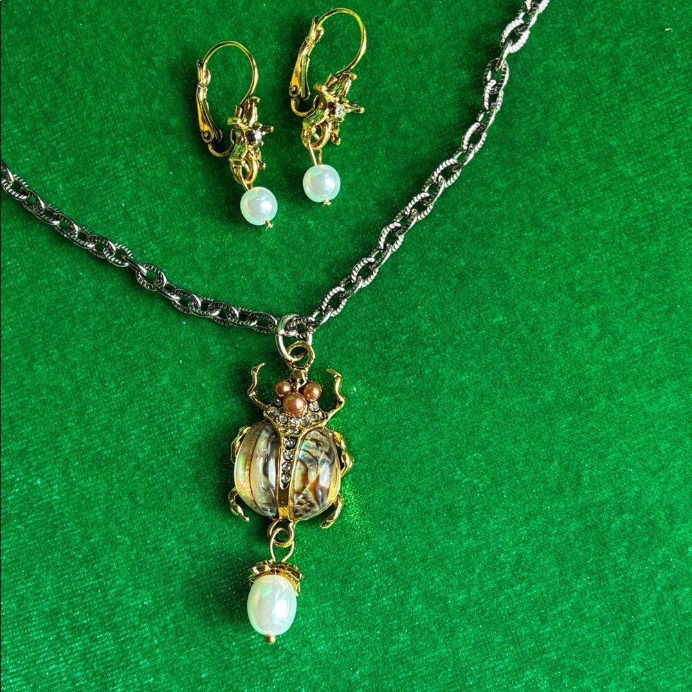 NEW Victorian Egyptian inspired scarab/beetle necklace & earrings jewelry set